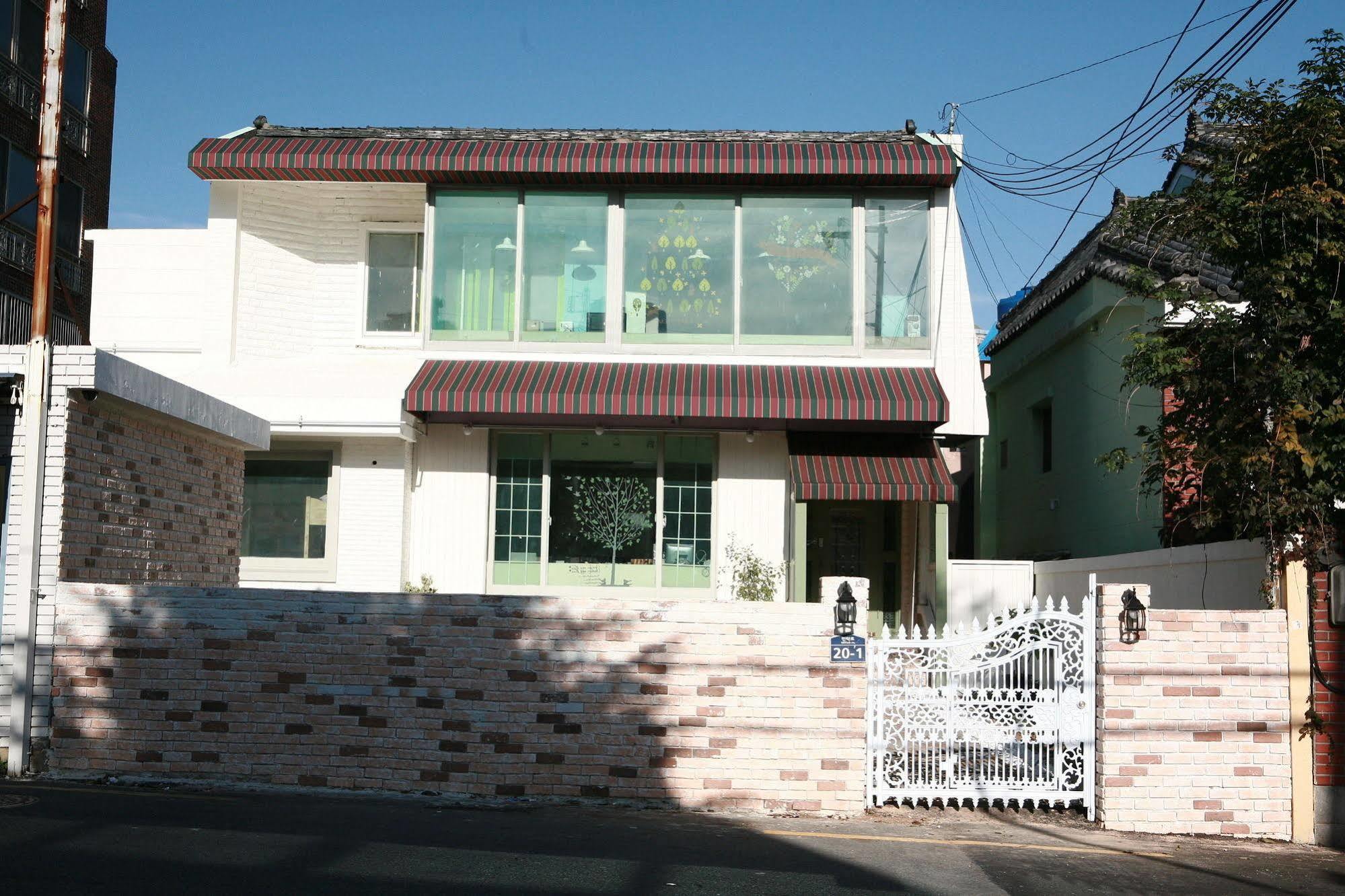 Guesthouse Mate بوسان المظهر الخارجي الصورة